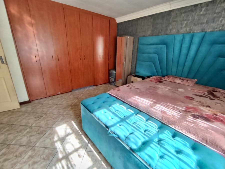 3 Bedroom Property for Sale in Vista Park Free State